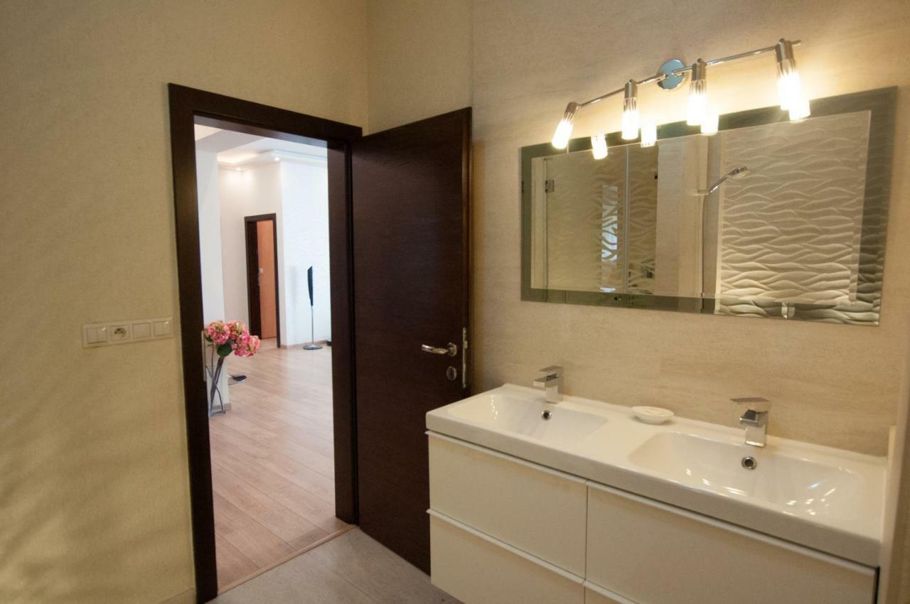 Prestige Apartment Komárno Εξωτερικό φωτογραφία
