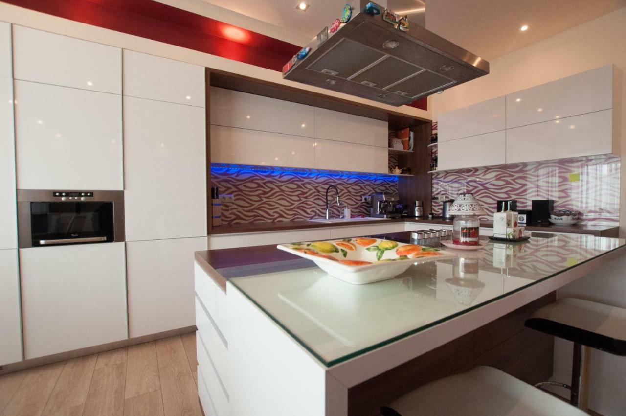 Prestige Apartment Komárno Εξωτερικό φωτογραφία