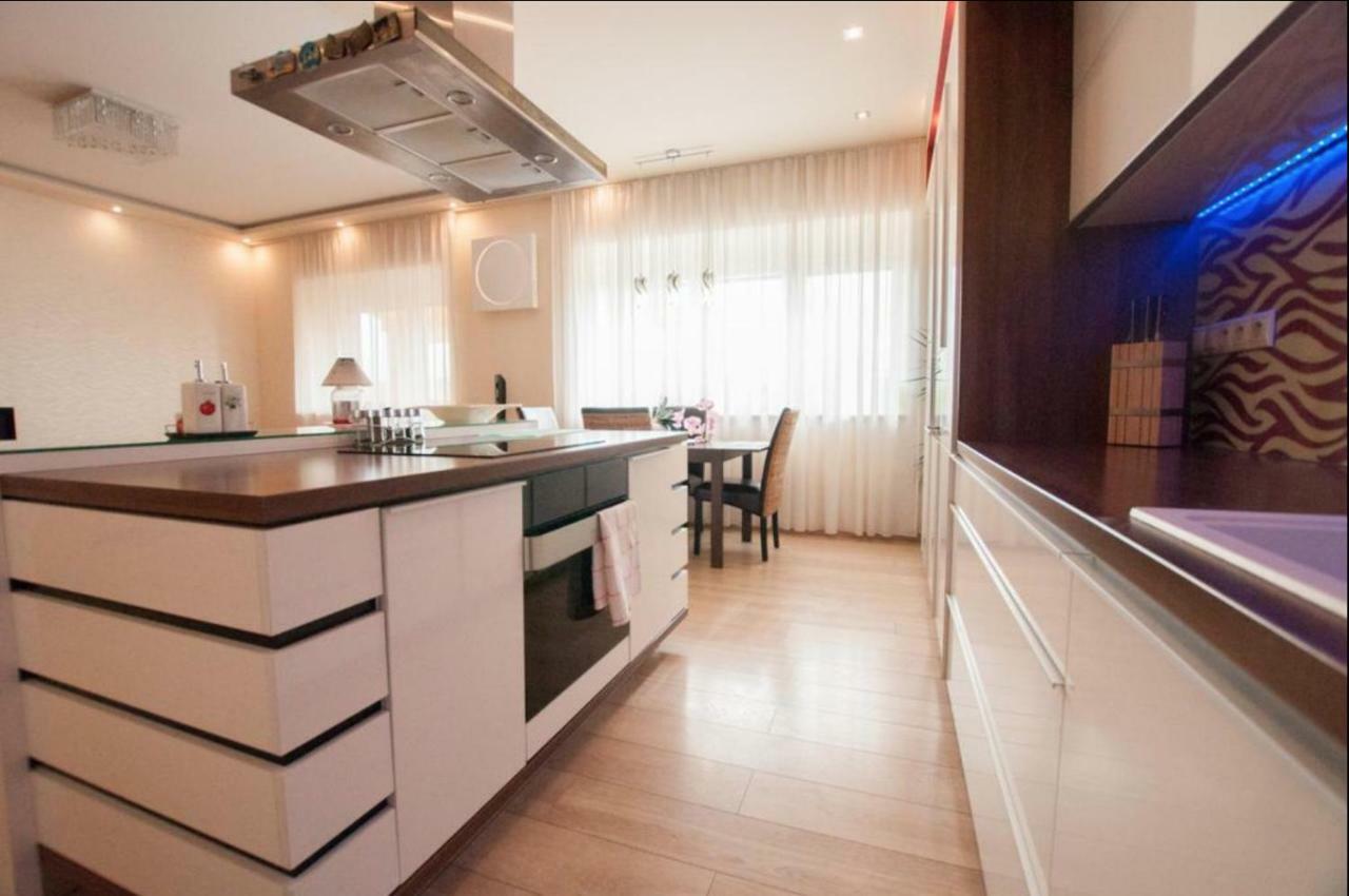 Prestige Apartment Komárno Εξωτερικό φωτογραφία